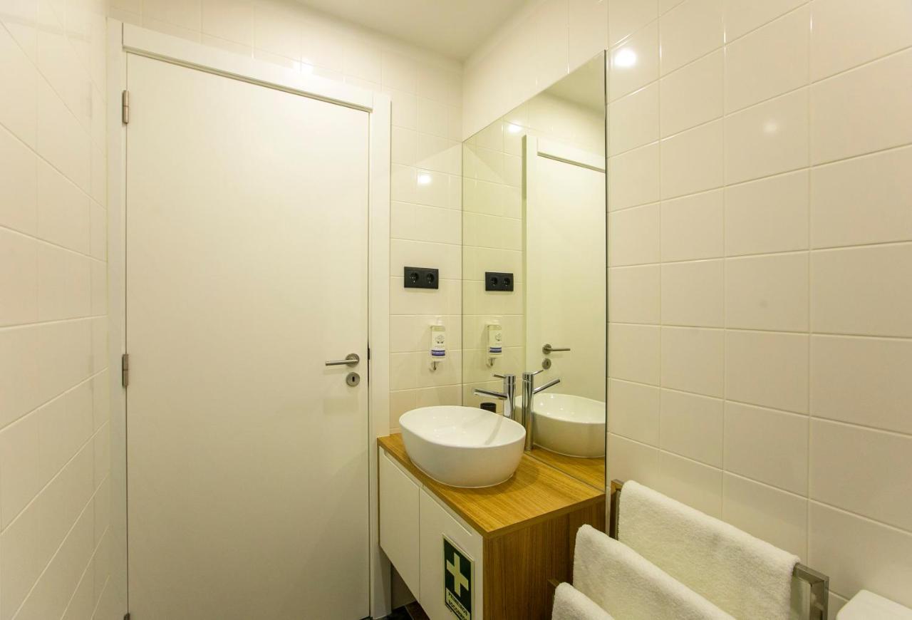 Charming Studio In Historic Downtown Porto Zewnętrze zdjęcie